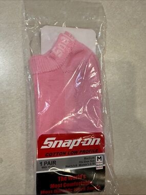 Snap-on Women's Pink Cotton Low-Profile Ankle Socks